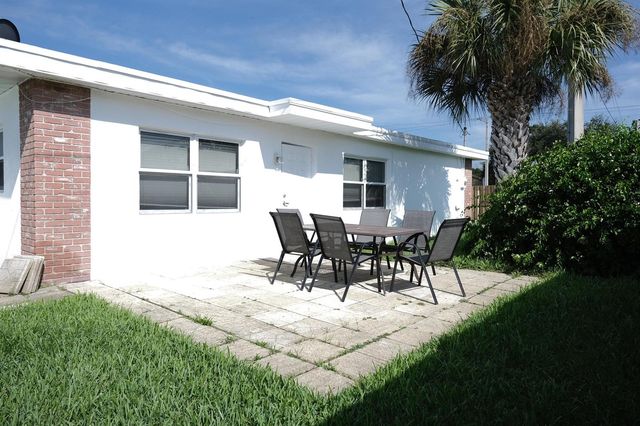 980 Woodland Avenue, West Palm Beach, FL 33415