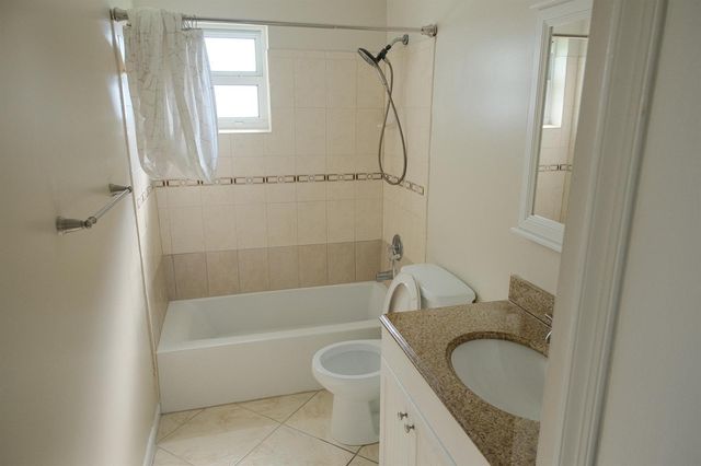 980 Woodland Avenue, West Palm Beach, FL 33415