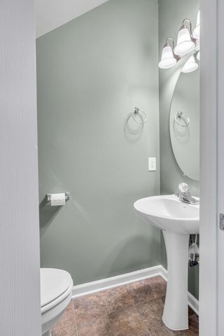 4022 Clinton Ln, Spring Hill, TN 37174