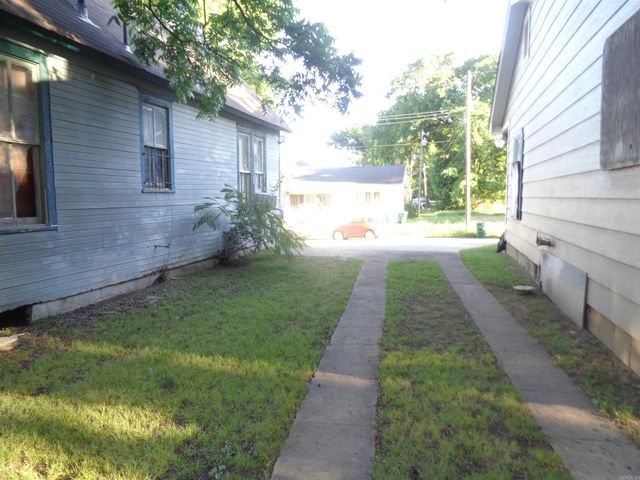 1018 E 10th Street, Little Rock, AR 72204