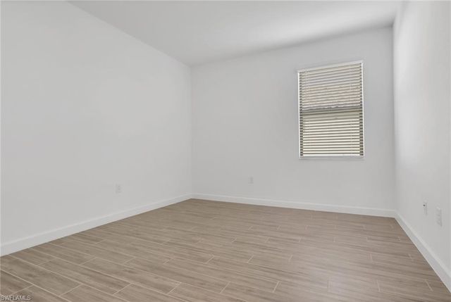 1801 HAGEN CT, Naples, FL 34120