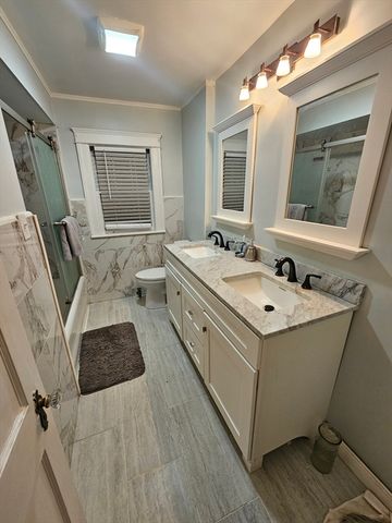 15 Longfellow Rd, Worcester, MA 01602