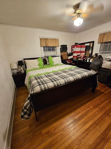 15 Longfellow Rd, Worcester, MA 01602