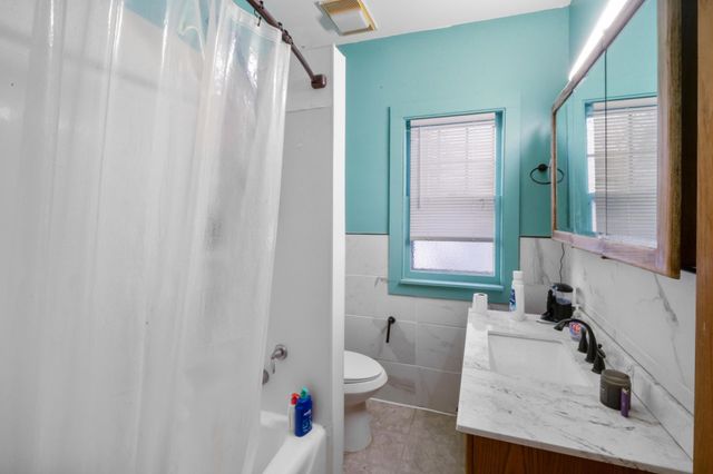 2160 Ann Arbor Street, Saint Paul, MN 55104