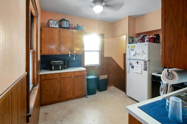 2160 Ann Arbor Street, Saint Paul, MN 55104