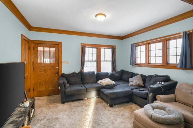 2160 Ann Arbor Street, Saint Paul, MN 55104