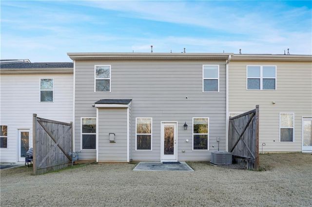 5654 Berney Circle, Powder Springs, GA 30127