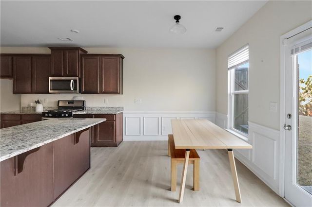 5654 Berney Circle, Powder Springs, GA 30127