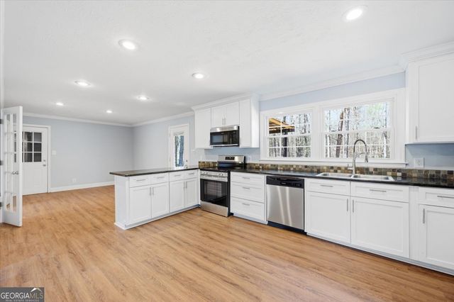 120 Loraine Forest Drive, Macon, GA 31210