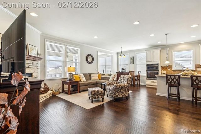 9431 Pine Valley Drive, Grand Blanc, MI 48439