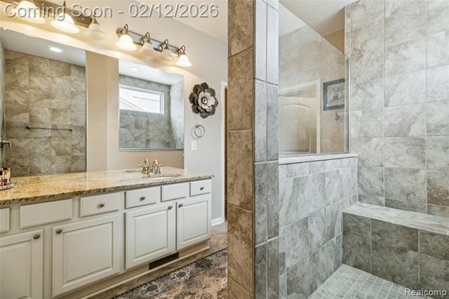 9431 Pine Valley Drive, Grand Blanc, MI 48439