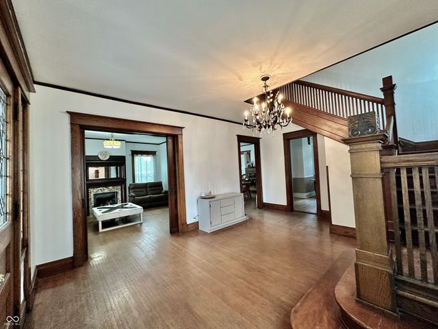 389 E Washington Street, Martinsville, IN 46151