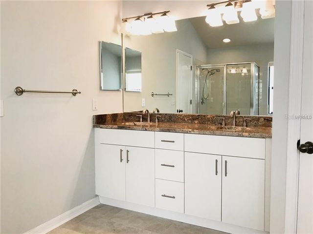 1934 ABBEY RIDGE DRIVE, Dover, FL 33527