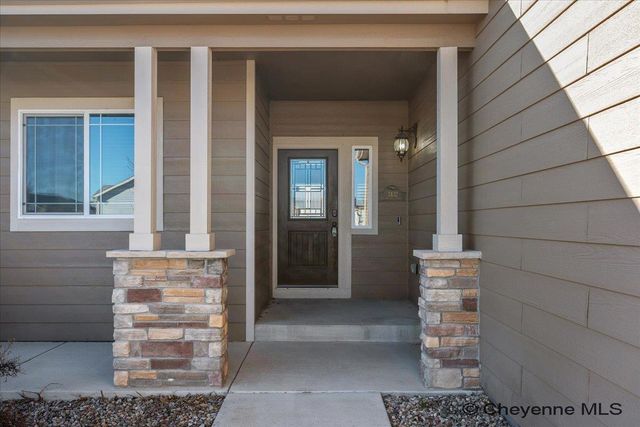 3432 CAMPFIRE TRAIL, Cheyenne, WY 82001