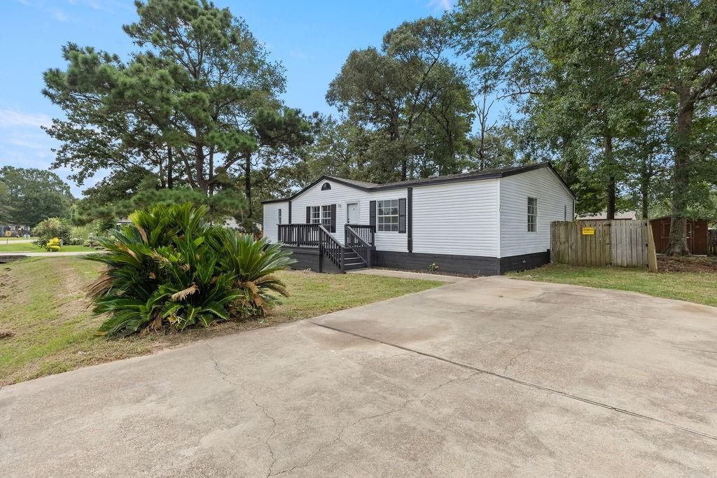 16474 N Emerson Circle, Conroe, TX 77306