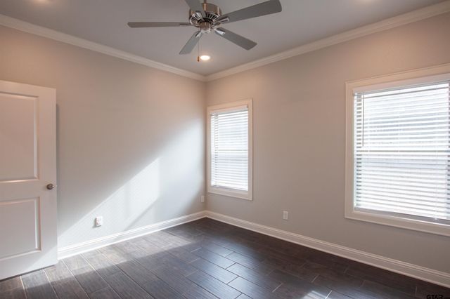 822 Lindsey Ln, Whitehouse, TX 75791