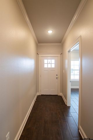 822 Lindsey Ln, Whitehouse, TX 75791