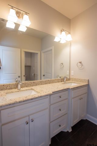 822 Lindsey Ln, Whitehouse, TX 75791