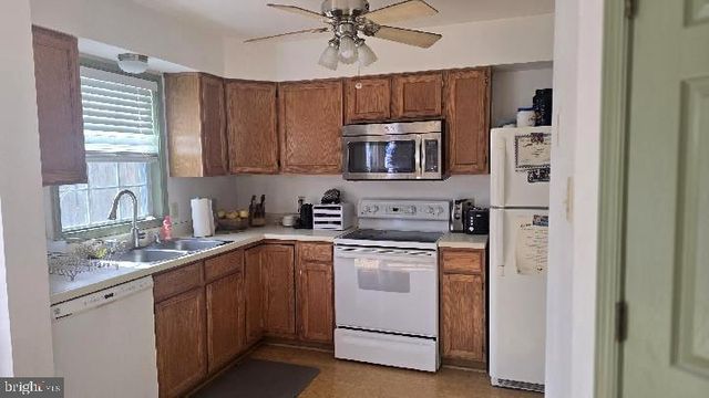 39795 HEARTS DESIRE LN, Mechanicsville, MD 20659