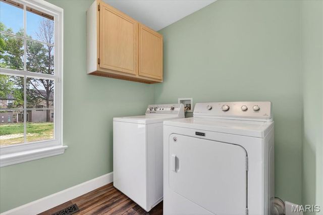 5527 Hennsley Circle, Weldon Spring, MO 63304