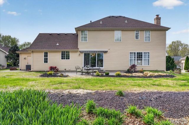 5527 Hennsley Circle, Weldon Spring, MO 63304