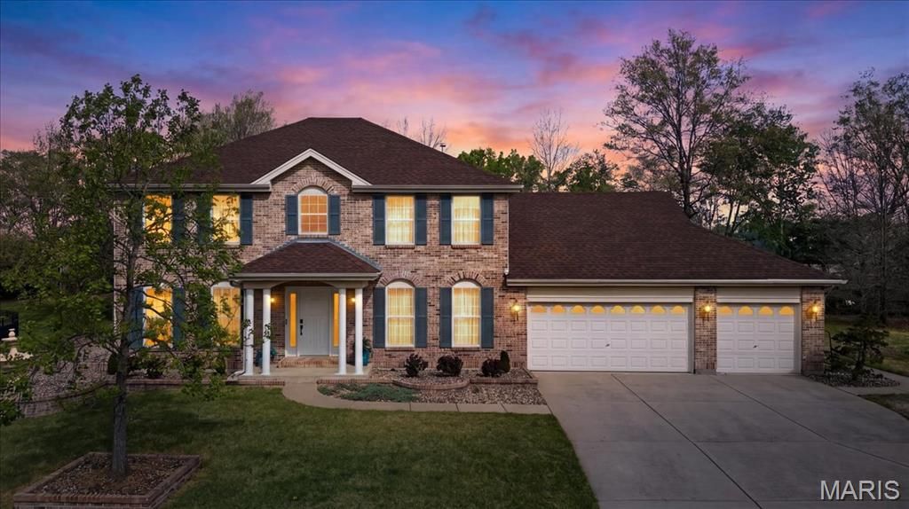5527 Hennsley Circle, Weldon Spring, MO 63304