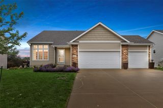 1822 30th Avenue SW, Altoona, IA 50009