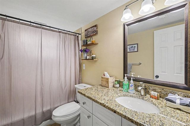 819 CROSSWINDS DRIVE, Brandon, FL 33511