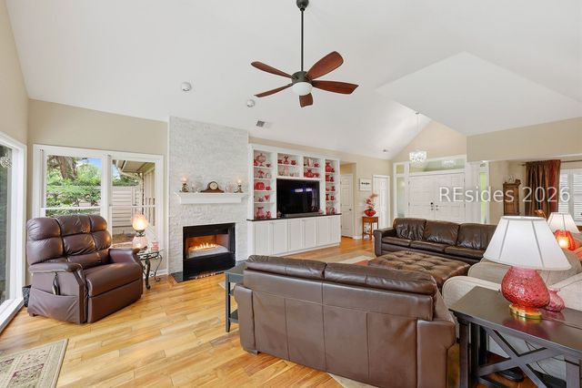 5 Old Fort Way, Hilton Head Island, SC 29926