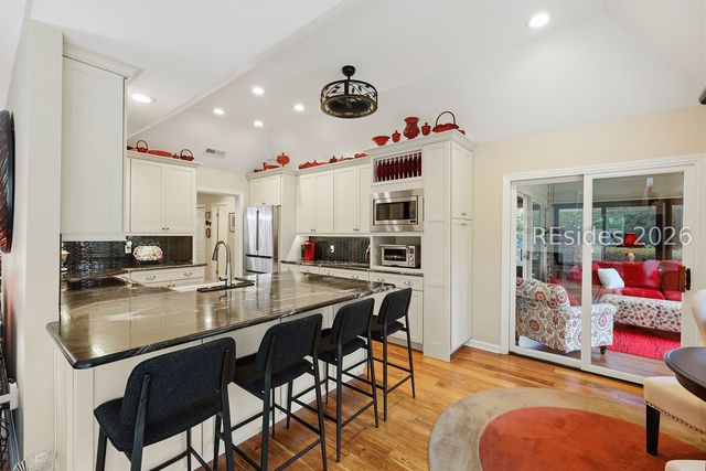 5 Old Fort Way, Hilton Head Island, SC 29926