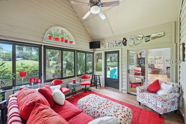 5 Old Fort Way, Hilton Head Island, SC 29926