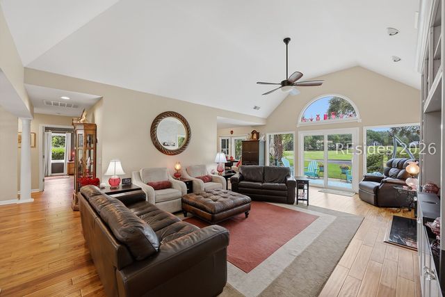 5 Old Fort Way, Hilton Head Island, SC 29926