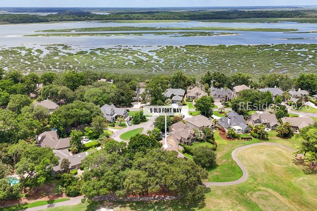 5 Old Fort Way, Hilton Head Island, SC 29926