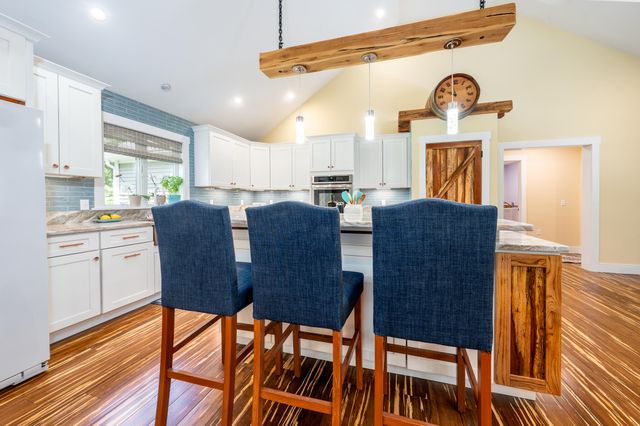 265 Cotuit Road, Mashpee, MA 02649