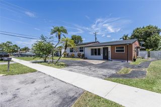 6230 SW 16th Court, North Lauderdale, FL 33068
