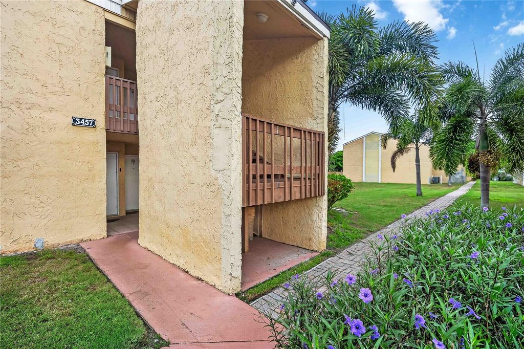 3457 CLARK ROAD 255, Sarasota, FL 34231