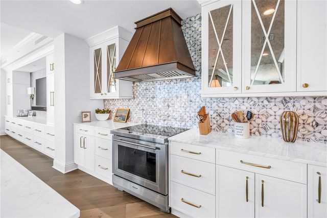 180 BEACH DRIVE NE 1401, St Petersburg, FL 33701