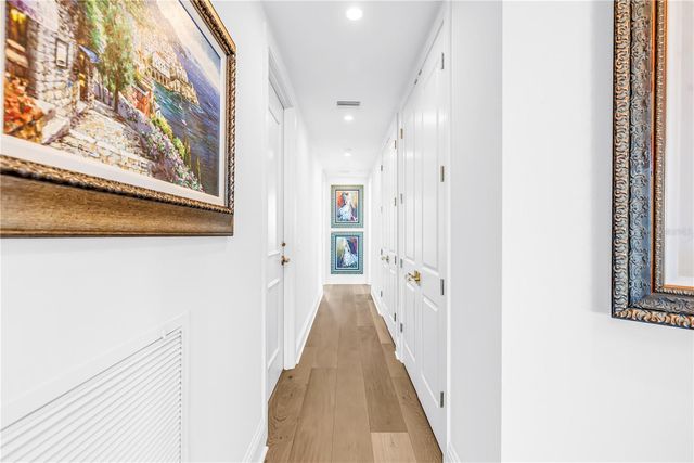 180 BEACH DRIVE NE 1401, St Petersburg, FL 33701