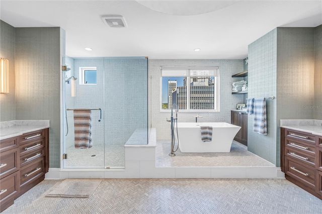 180 BEACH DRIVE NE 1401, St Petersburg, FL 33701