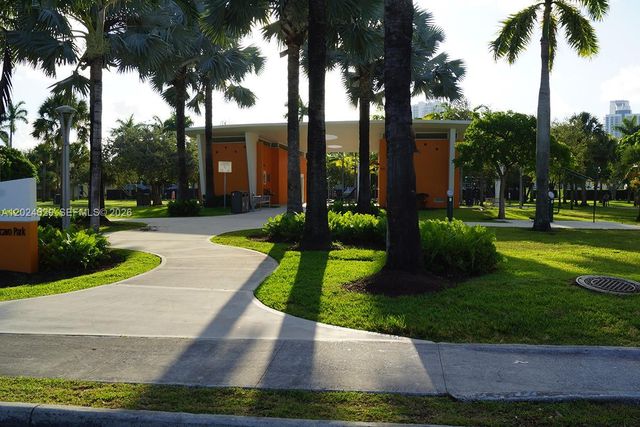801 Three Islands Blvd 312, Hallandale Beach, FL 33009
