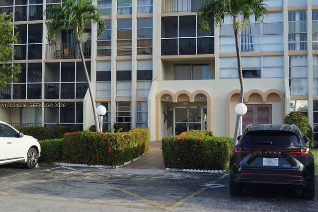 801 Three Islands Blvd 312, Hallandale Beach, FL 33009