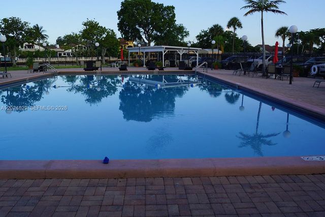 801 Three Islands Blvd 312, Hallandale Beach, FL 33009