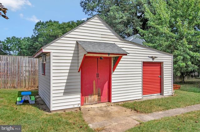 209 CARROLL RD, Glen Burnie, MD 21060
