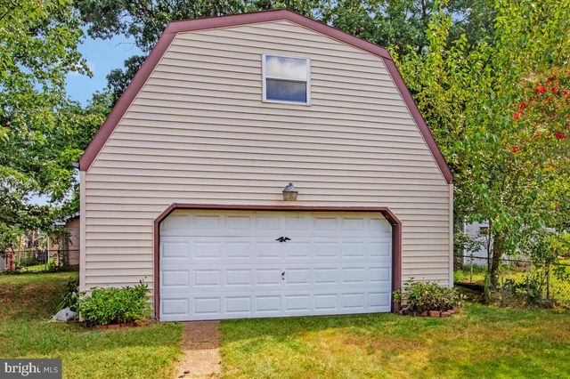209 CARROLL RD, Glen Burnie, MD 21060