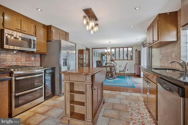 209 CARROLL RD, Glen Burnie, MD 21060