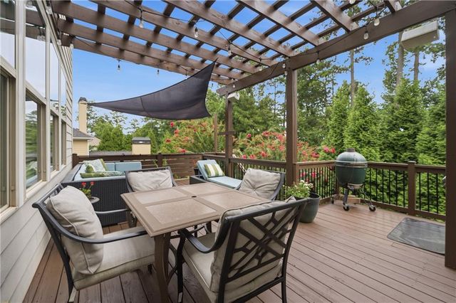 126 Windfields Lane, Woodstock, GA 30188