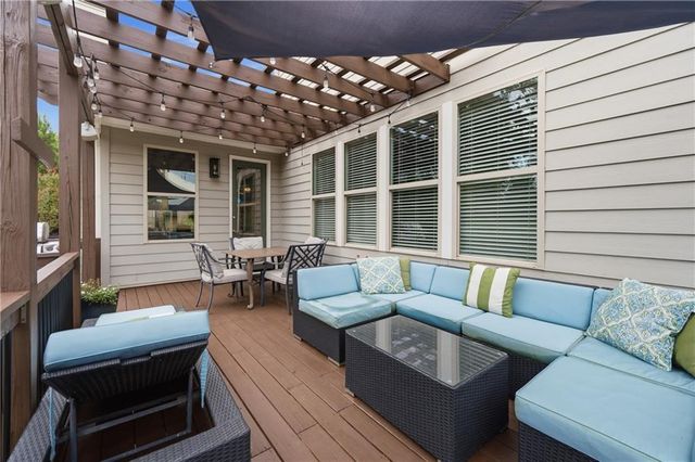 126 Windfields Lane, Woodstock, GA 30188
