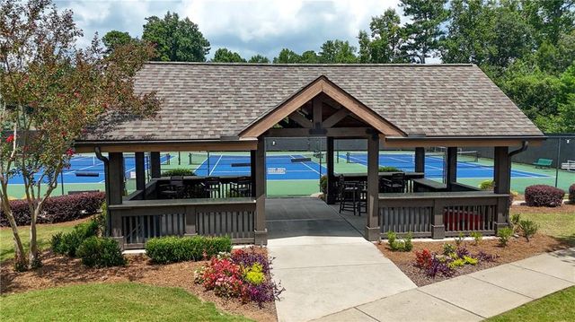 126 Windfields Lane, Woodstock, GA 30188