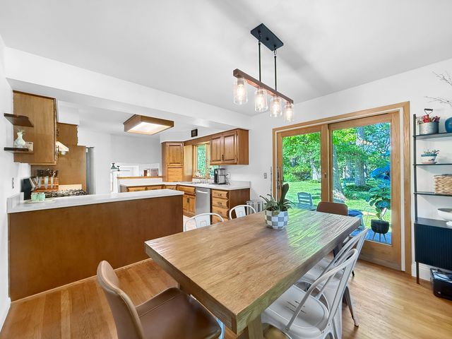 4705 Wild Cherry Road, Crystal Lake, IL 60012