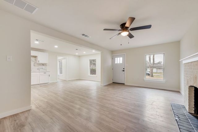 9410 Beacon Hill Circle, Dallas, TX 75217